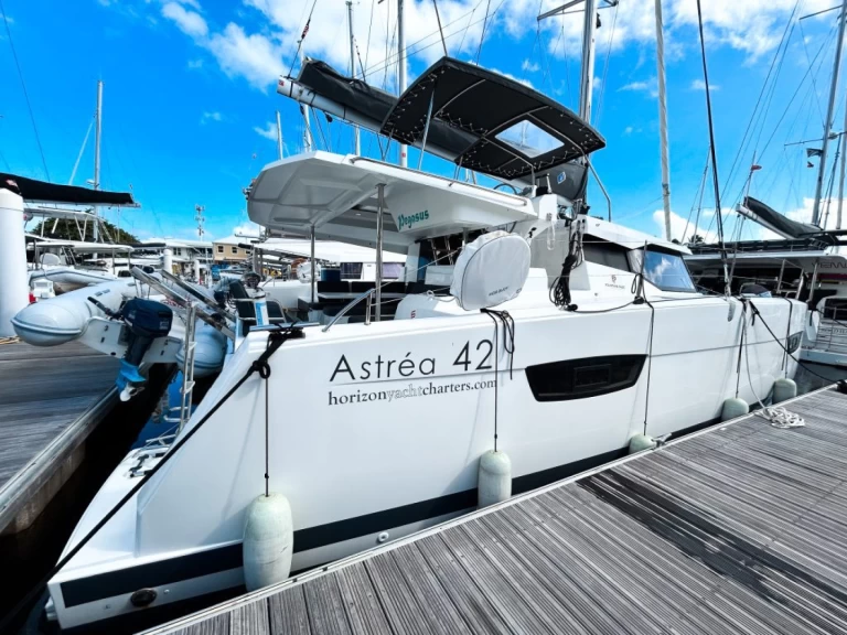 Bootverhuur Fountaine Pajot Astrea 42 in Road Town via SamBoat