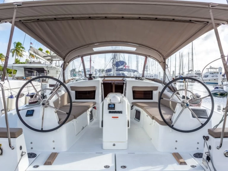 Huur Zeilboot met of zonder schipper Jeanneau in Road Town
