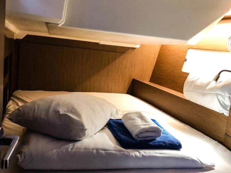 Verhuur Zeilboot Bénéteau met vaarbewijs