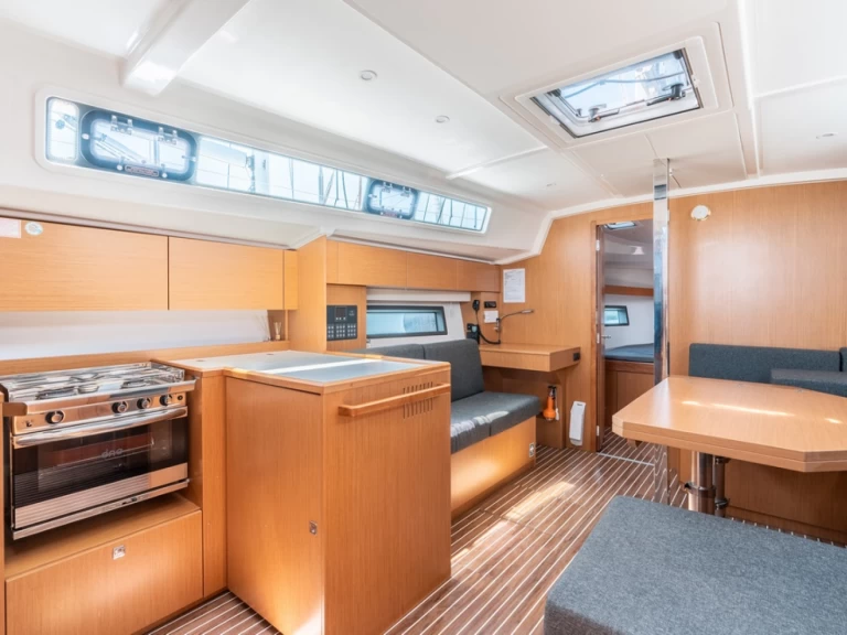 Verhuur Zeilboot in Rhodes (City) - Bavaria Bavaria C42