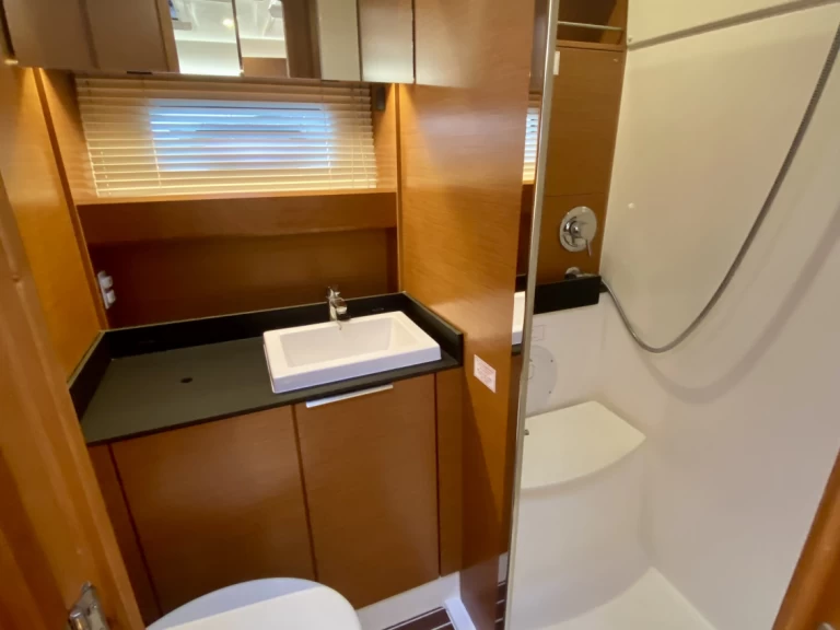 Jachthuur in Nice - Bavaria Bavaria 400 Sport via SamBoat