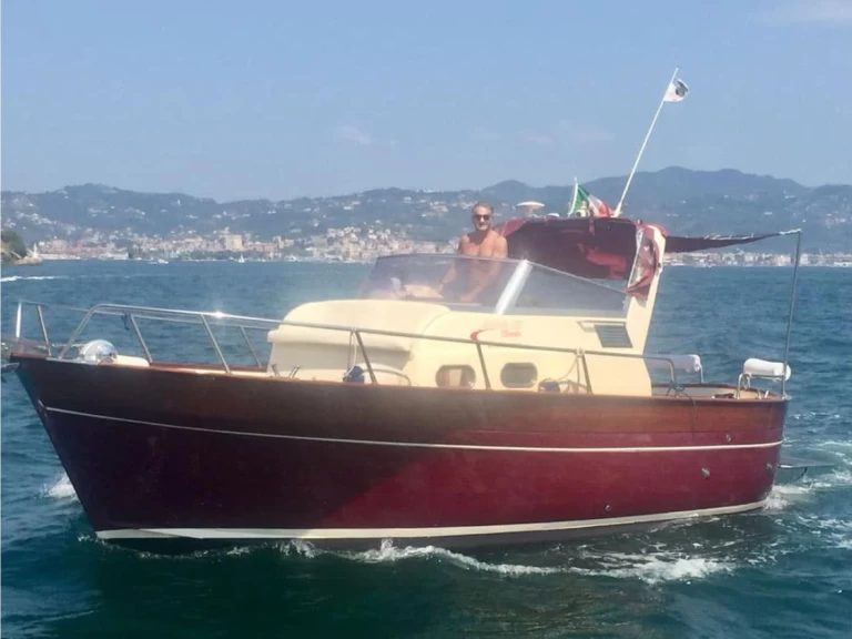 Huur een Jeranto Gozzo sorrentino 7,50 CLASSIC in La Spezia