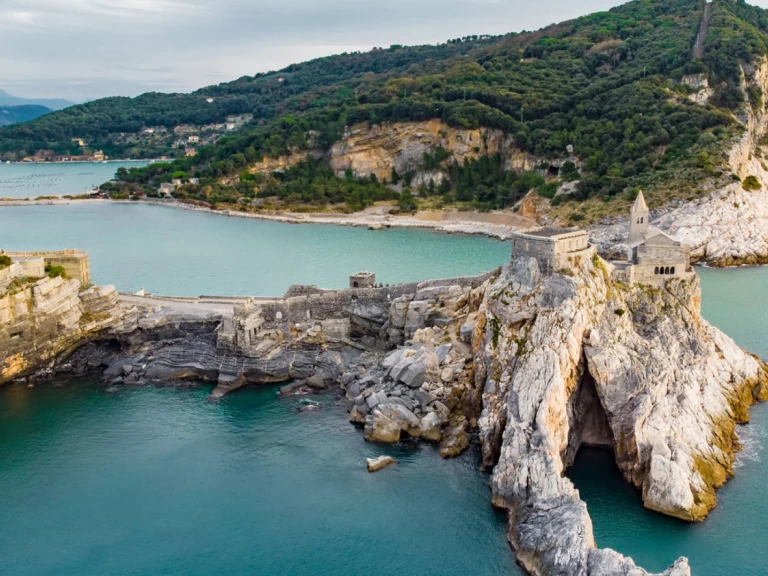 Bootverhuur La Spezia goedkoop Gozzo sorrentino 7,50 CLASSIC