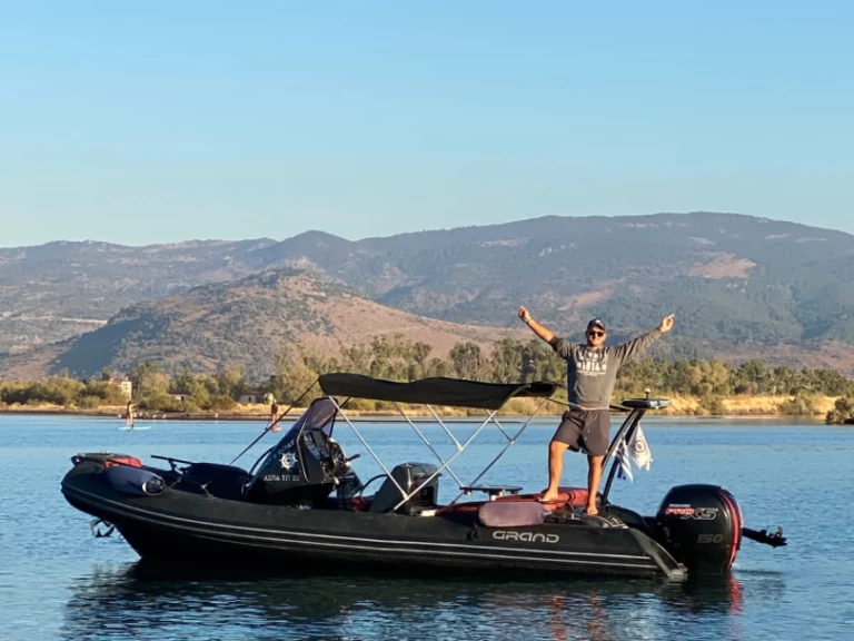 Huur RIB met of zonder schipper Grand Boats in Plomári