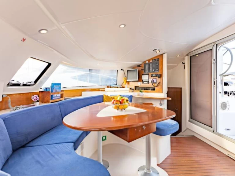 Huur een Fountaine Pajot Lavezzi 40 in Zadar