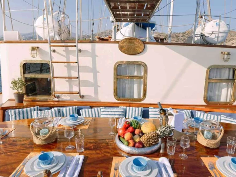 Huur een Camper & Nicholsons SIR WINSTON CHURCHILL in Griekenland