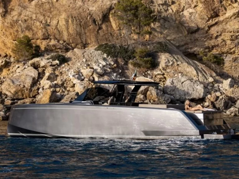 Verhuur Jacht Pardo Yachts met vaarbewijs