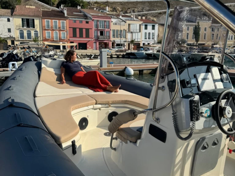 Huur een Bwa Sport 28 GT in Mahón