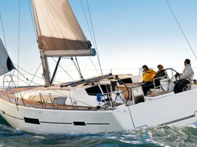 Verhuur Zeilboot Dufour met vaarbewijs