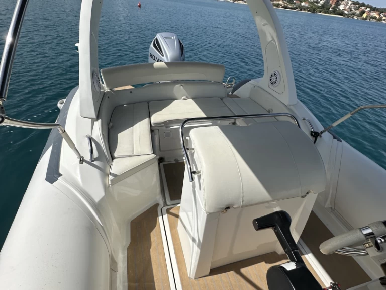 Bootverhuur Trogir goedkoop Prince 23