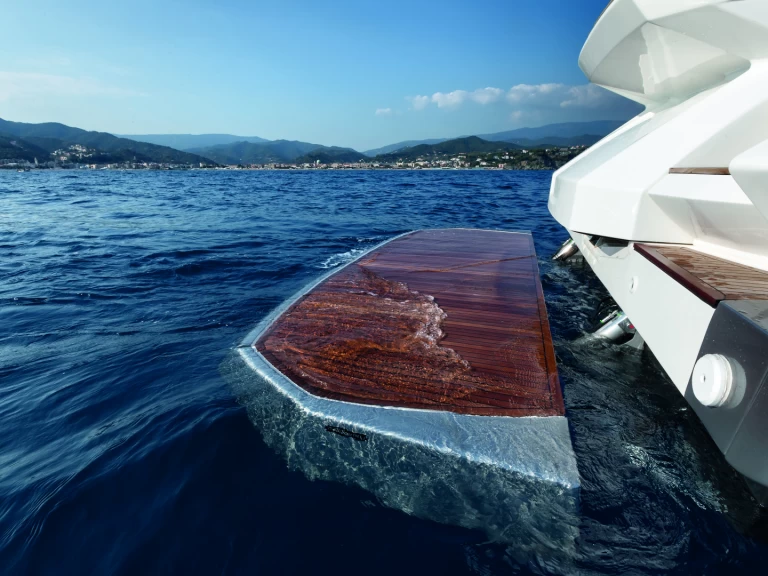 Verhuur Motorboot Azimut met vaarbewijs