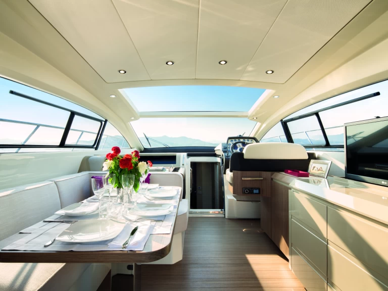 Motorboot te huur in Capri voor de beste prijs