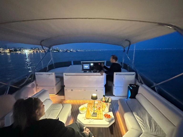 Verhuur Jacht in Lissabon - Princess 65