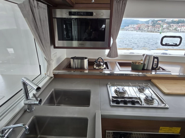 Catamaran te huur in Trogir voor de beste prijs