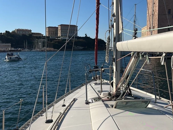 Zeilboot te huur in Marseille voor de beste prijs