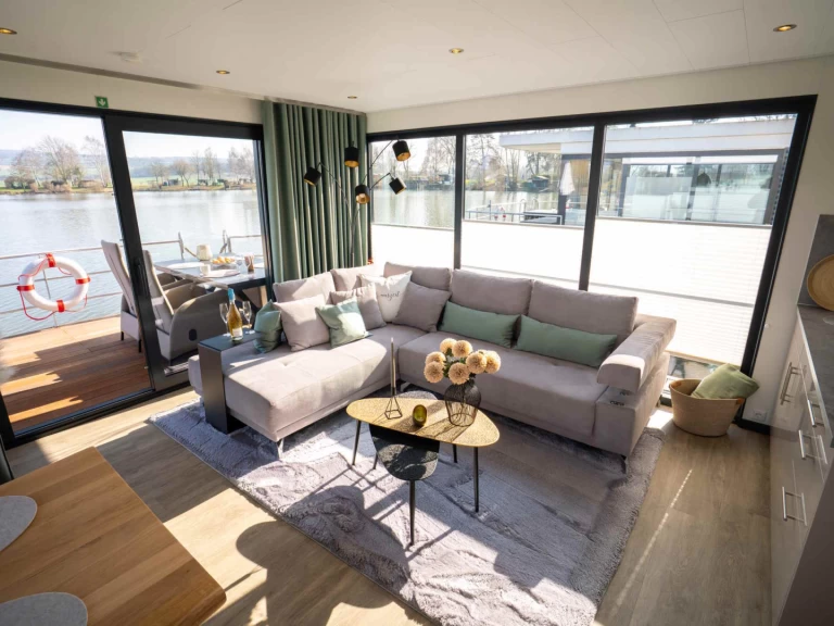 FLOATING 44 te huur van particulier of professional in Höxter