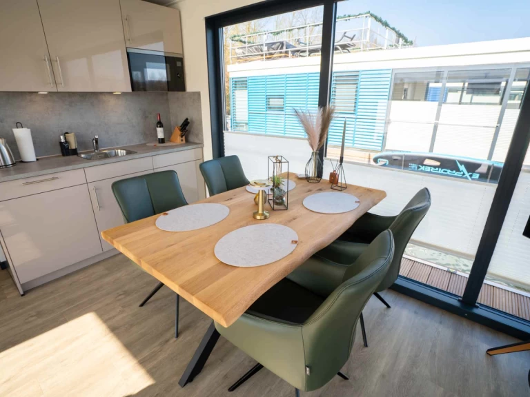 Huur een FLOATING 44 in Höxter