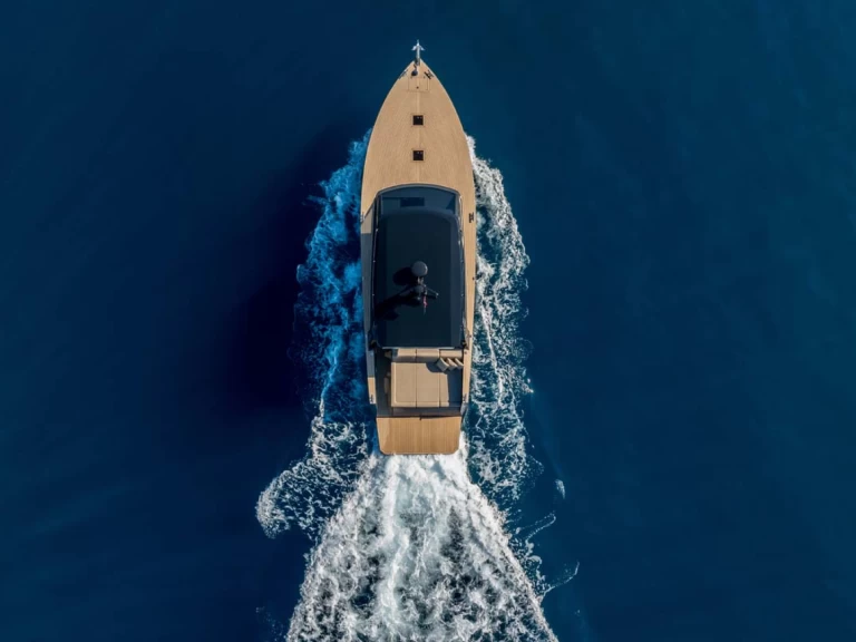 Verhuur Jacht Colnago met vaarbewijs