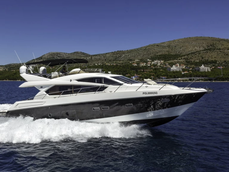 Bootverhuur Trogir goedkoop Sunseeker Manhattan 63