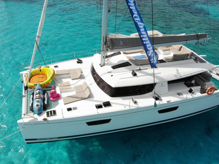 Fountaine Pajot Saba 50 te huur van particulier of professional in Olbia
