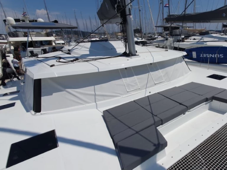 Verhuur Catamaran in Seget Donji - Fountaine Pajot Astrea 42