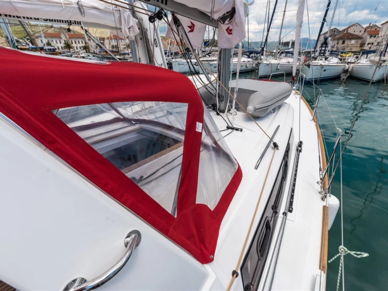 Verhuur Zeilboot Bénéteau met vaarbewijs