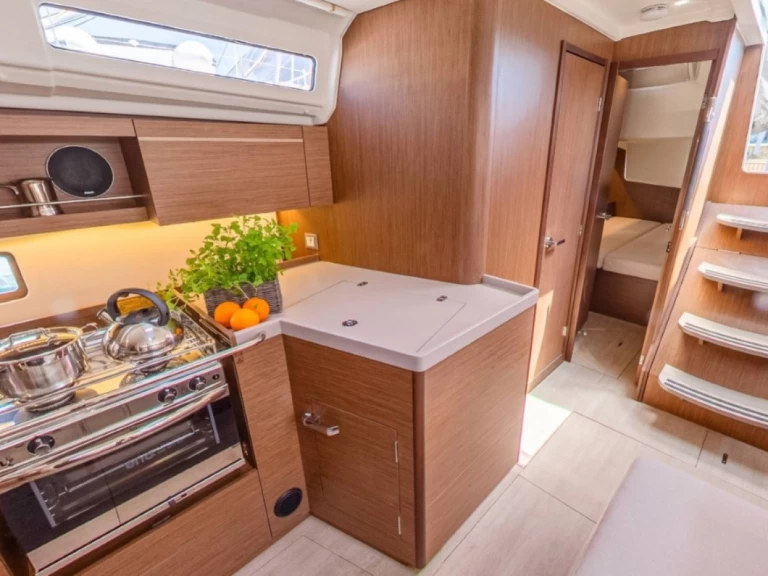 Bootverhuur Bénéteau Oceanis 40.1 in Pomer via SamBoat