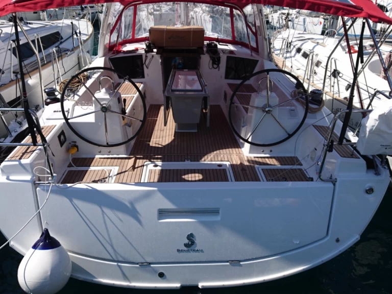 Huur Zeilboot met of zonder schipper Bénéteau in Komolac