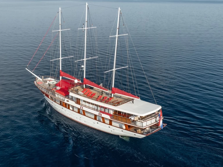 Custom Made Barbara te huur van particulier of professional in Split