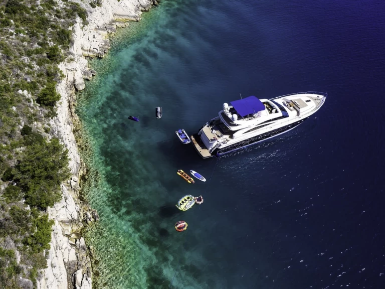 Jachthuur in Kaštela - Princess Princess V85 via SamBoat