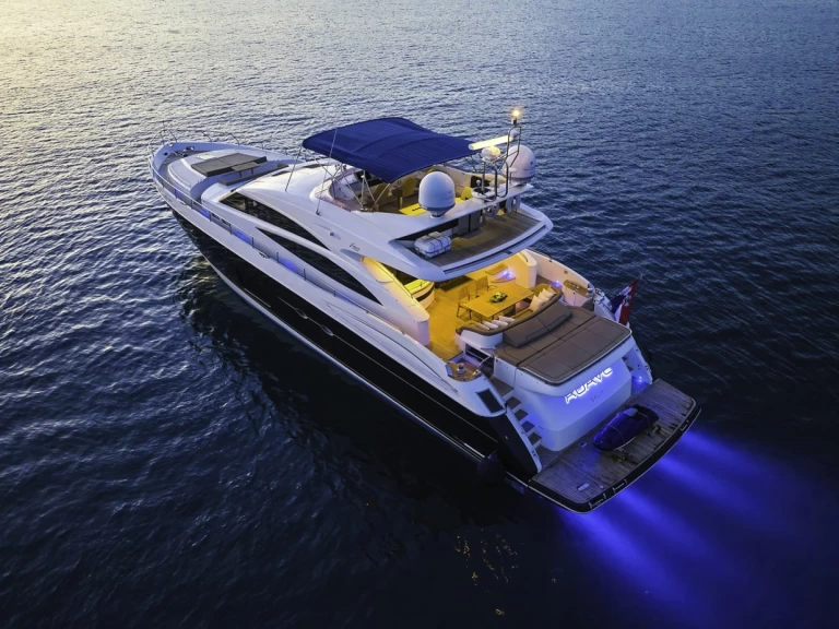 Huur een Princess Princess V85 in Kaštela