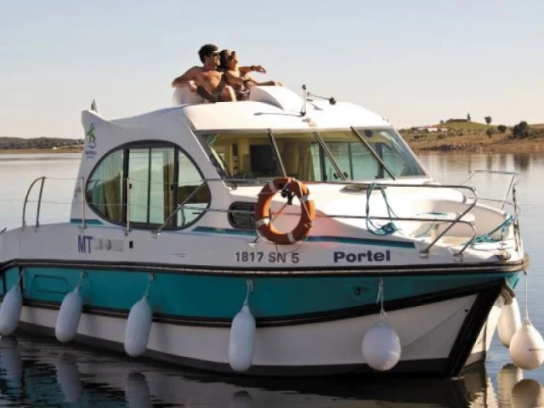 Woonboot te huur in Sucé-sur-Erdre voor de beste prijs