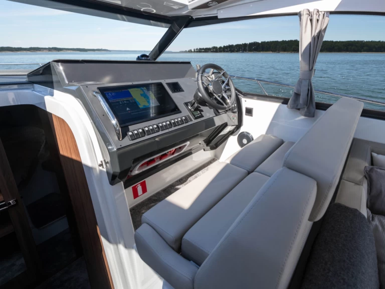 Motorboot te huur in Trogir voor de beste prijs