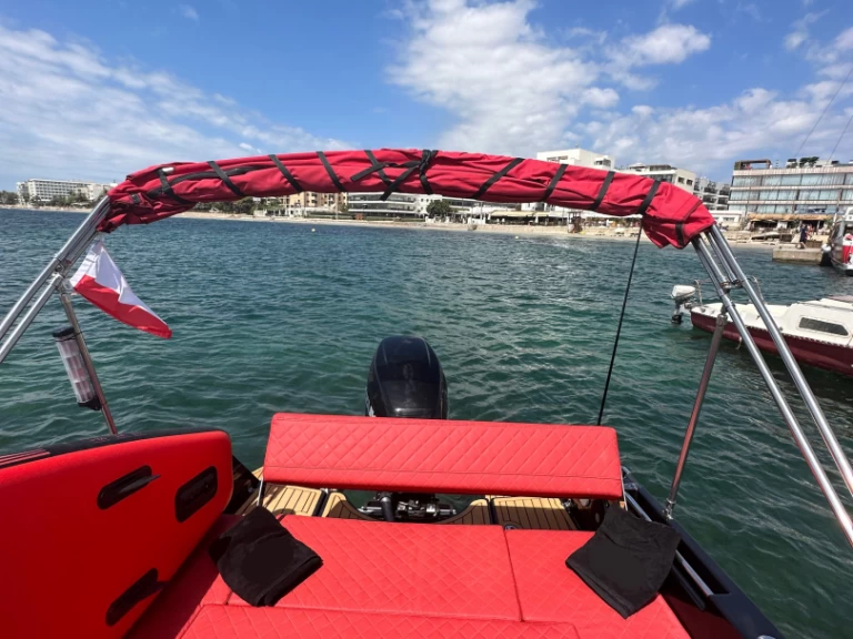 black boats black ruby te huur van particulier of professional in San Antonio Port