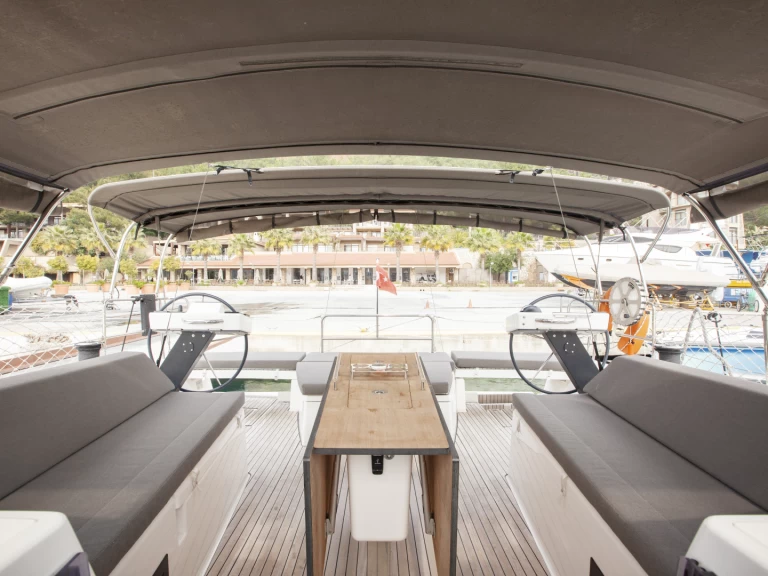 Bootverhuur Orhaniye goedkoop Dufour 470