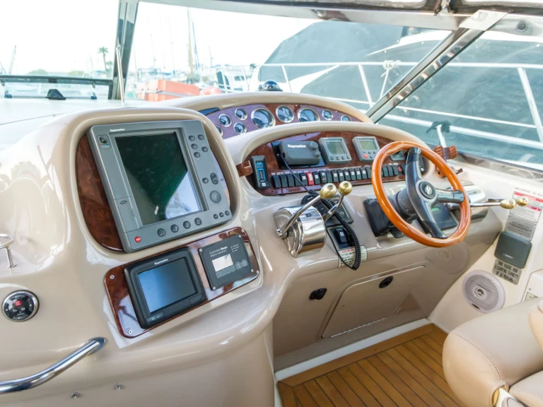 Motorboot te huur in Limassol voor de beste prijs