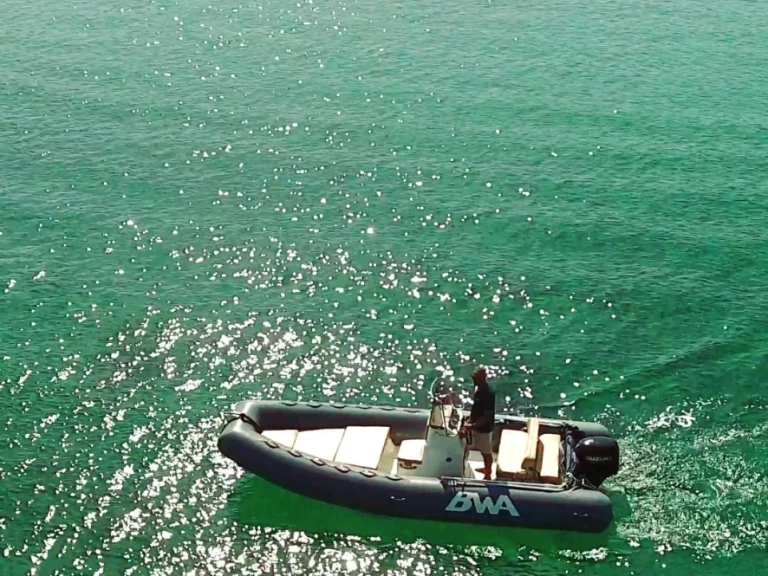 RIB te huur in Porto Rotondo voor de beste prijs