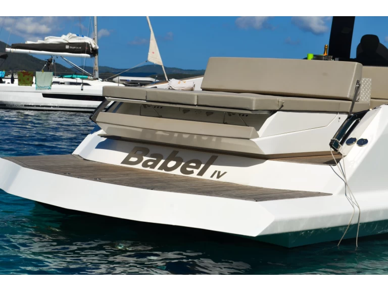  Astondoa 377 Coupe te huur van particulier of professional in Palma de Mallorca