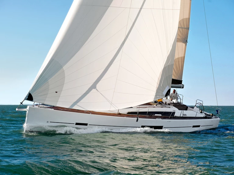 Huur een Dufour Dufour 500 Grand Large in L'Arcipelago della Maddalena