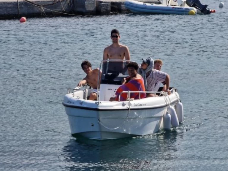 Bootverhuur Andros goedkoop Blu Water 170