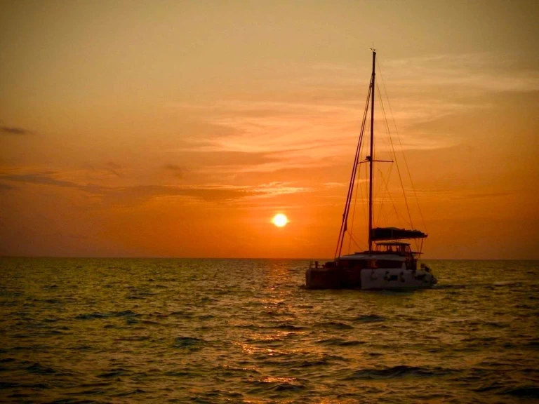 Bootverhuur Lagoon VITAMIN SEA in Sint Maarten (FR) via SamBoat
