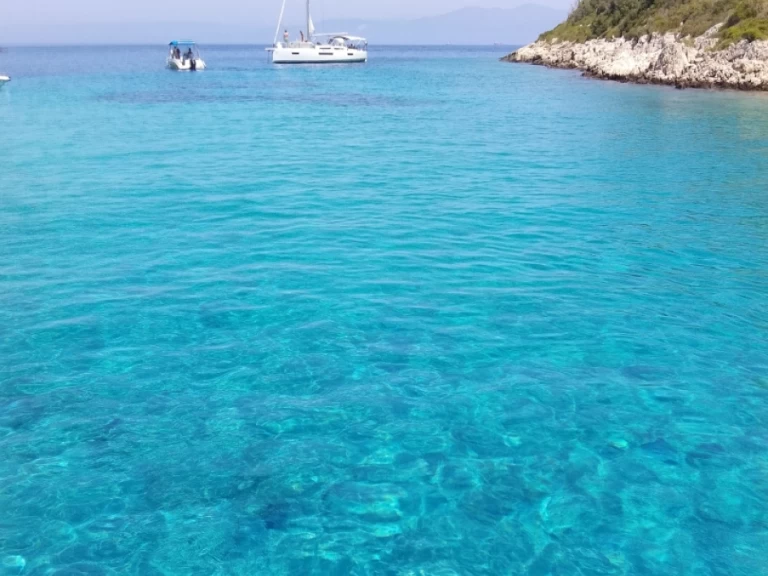 Huur een Sas Vektor 36 in Wereld