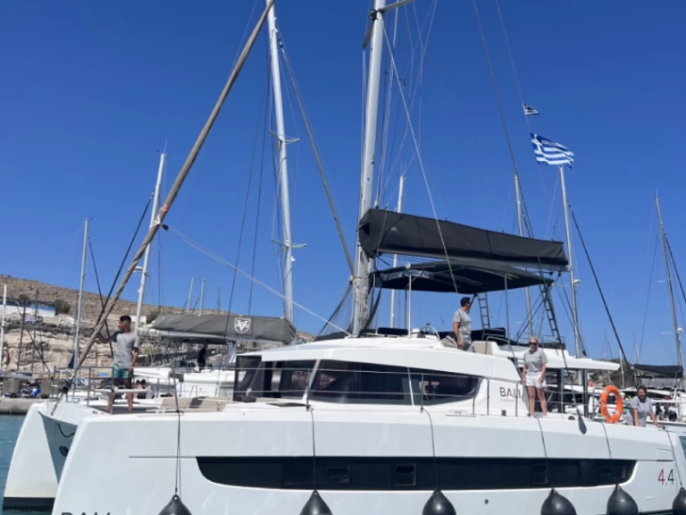 Bootverhuur Bali Catamarans Bali 4.4 in Vlychada via SamBoat