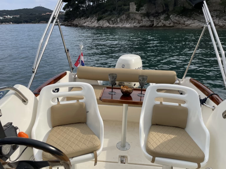 Bootverhuur Jeanneau Leader 515 in Dubrovnik via SamBoat