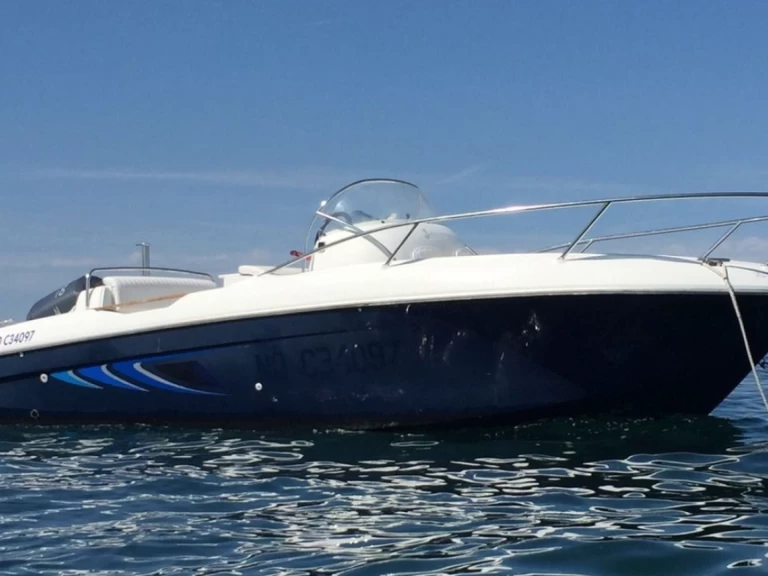Huur een Bénéteau Flyer 650 Open in La Rochelle
