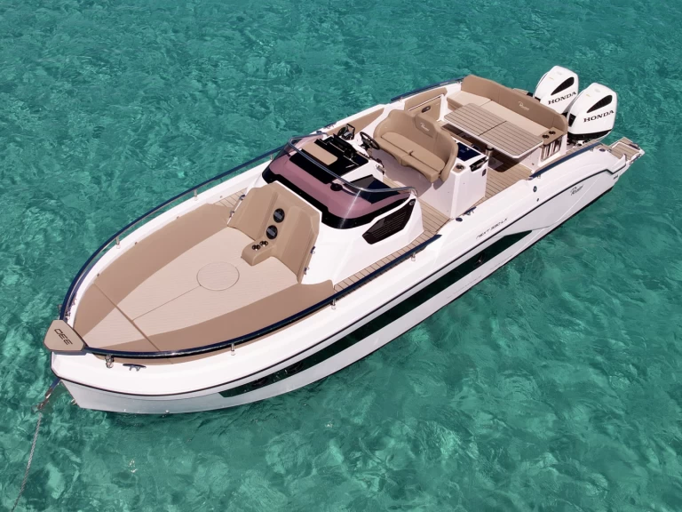 Verhuur Motorboot Ranieri met vaarbewijs