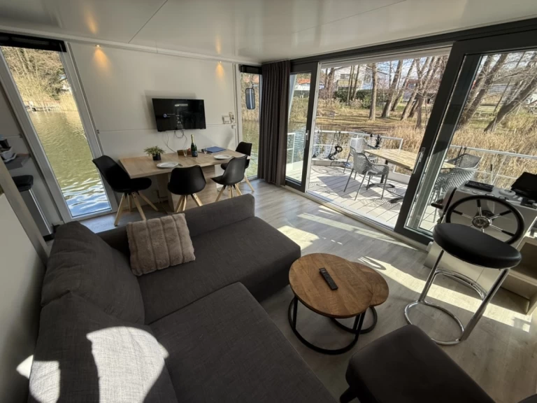 Jachthuur in Granzow - Hausboot 2.5 für 4 Personen via SamBoat