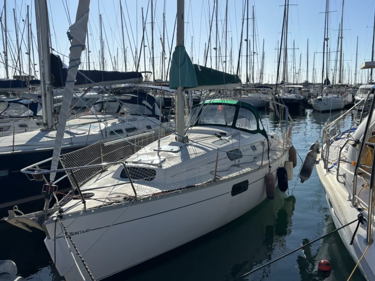 Bénéteau Oceanis 321 te huur van particulier of professional in Saint-Cyprien