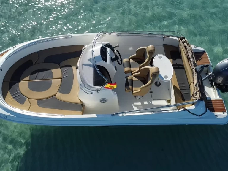 Verhuur Motorboot in Marina Formentera - AQUA 6.30