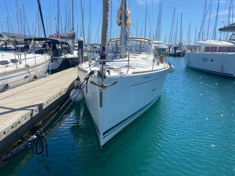 Verhuur Zeilboot in Castellón de la Plana/Castelló de la Plana - Dufour Dufour 450 Grand Large